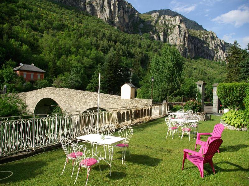 Le Mirval image