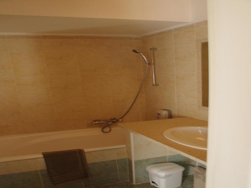 Le Mirval image