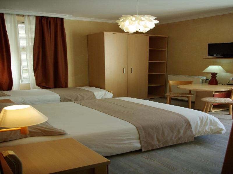 Le Mirval image