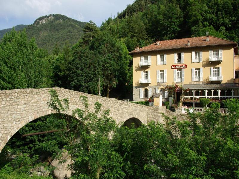 Le Mirval image