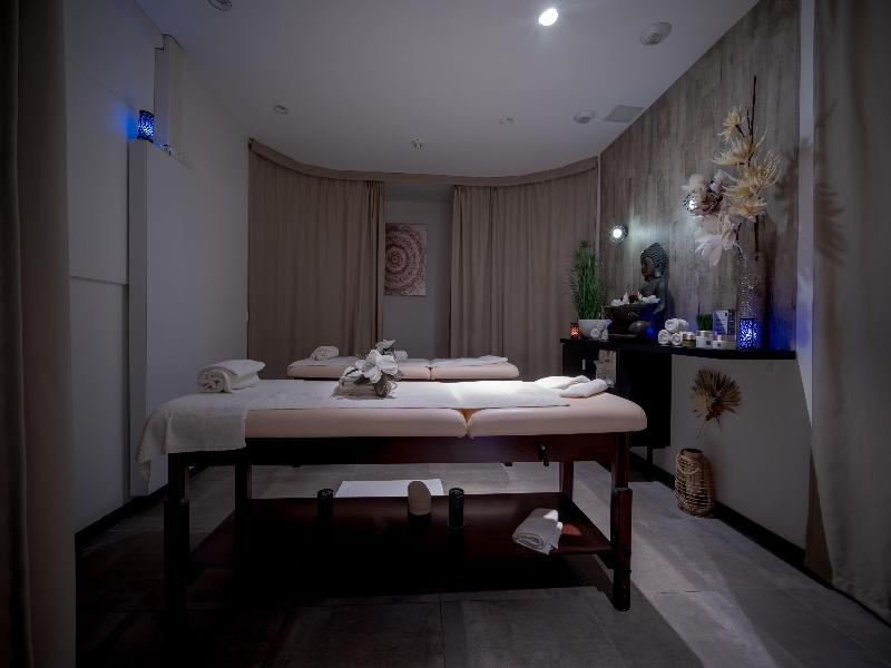 Best Western Plus Central Park Hotel & Spa image