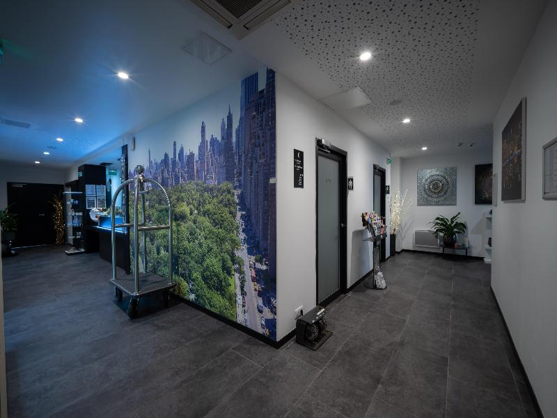 Best Western Plus Central Park Hotel & Spa image