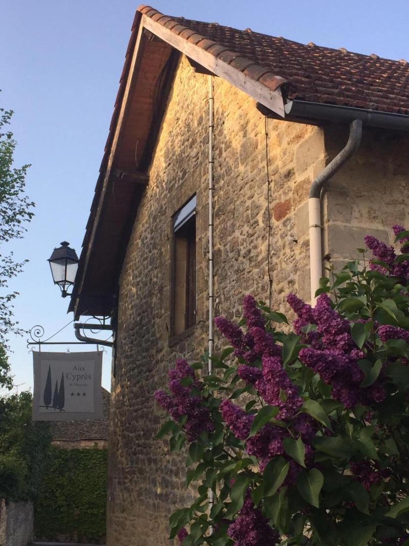 Hôtel Bien-Etre Aux Cyprès de Marquay (EX Hôtel image