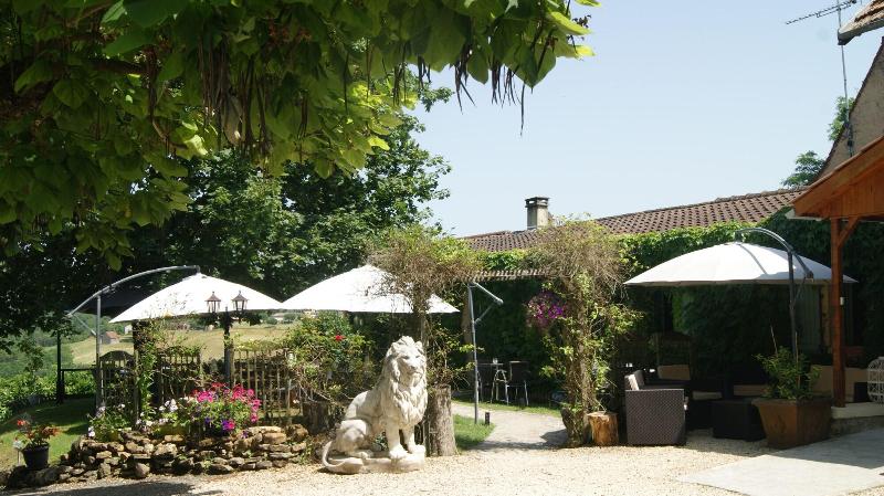 Hôtel Bien-Etre Aux Cyprès de Marquay (EX Hôtel image