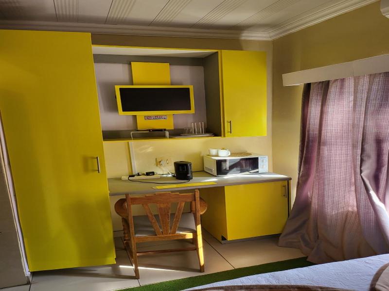 Blackwood Guest House image