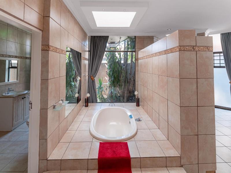 Villa Africa Boutique Hotel image