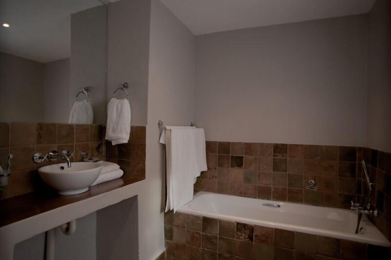 Raptors Lodge N16 image