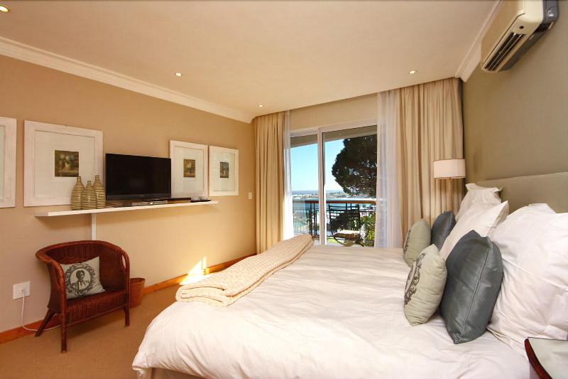 Balfour Place image