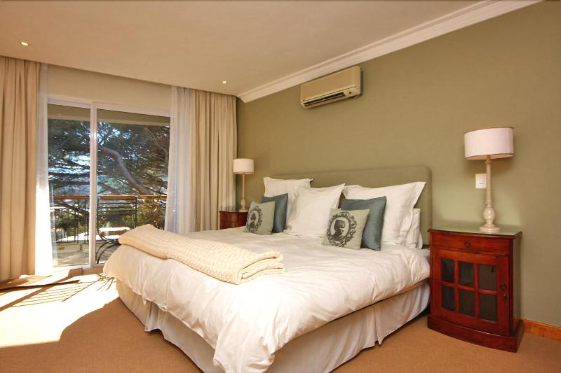Balfour Place image
