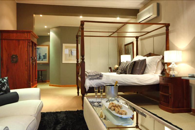 Balfour Place image