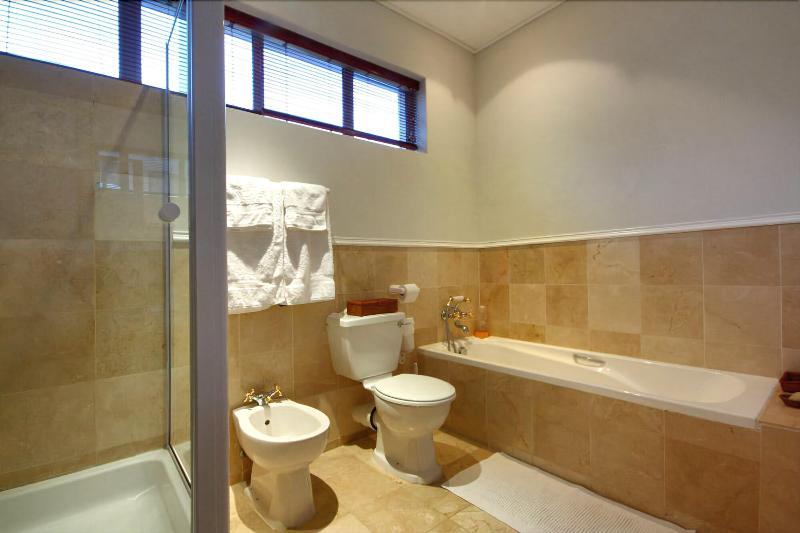 Balfour Place image