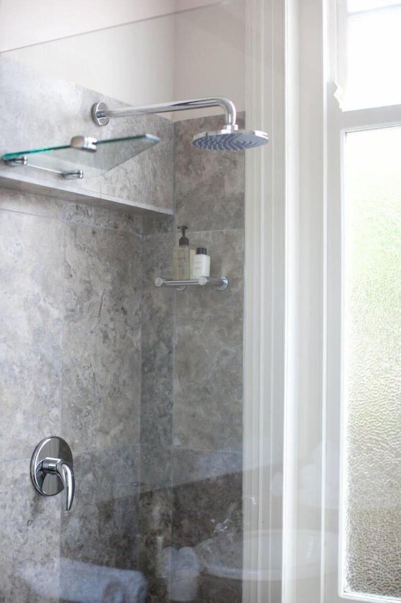 Banksia Boutique image