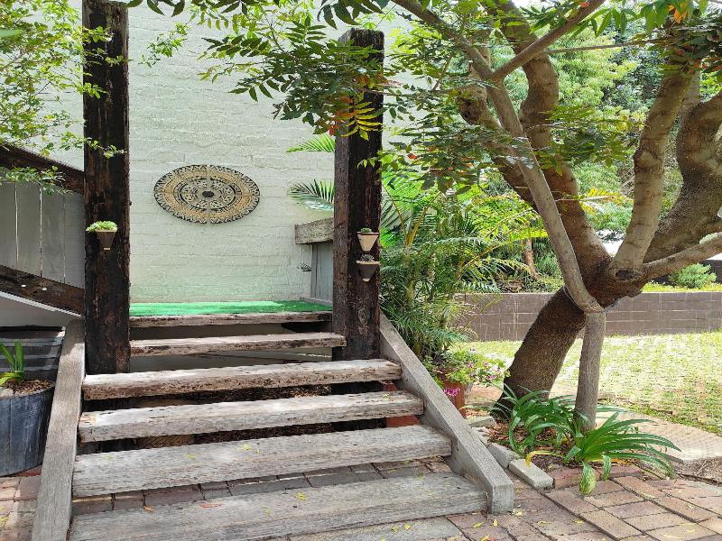 Hornbill House image