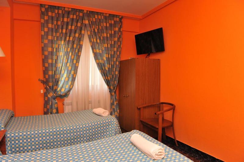Hostal Venecia image