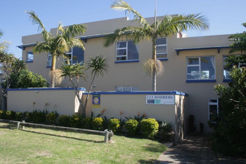 113 On Robberg — general view