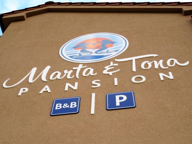 Bed & Breakfast Marta & Tona image