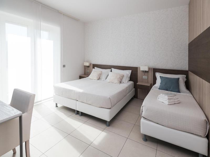 Hotel Palmensis image