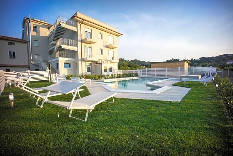 Hotel Palmensis image