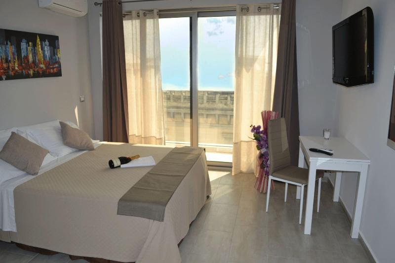 B&B Varadero image