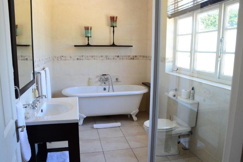 A&A Guesthouse image