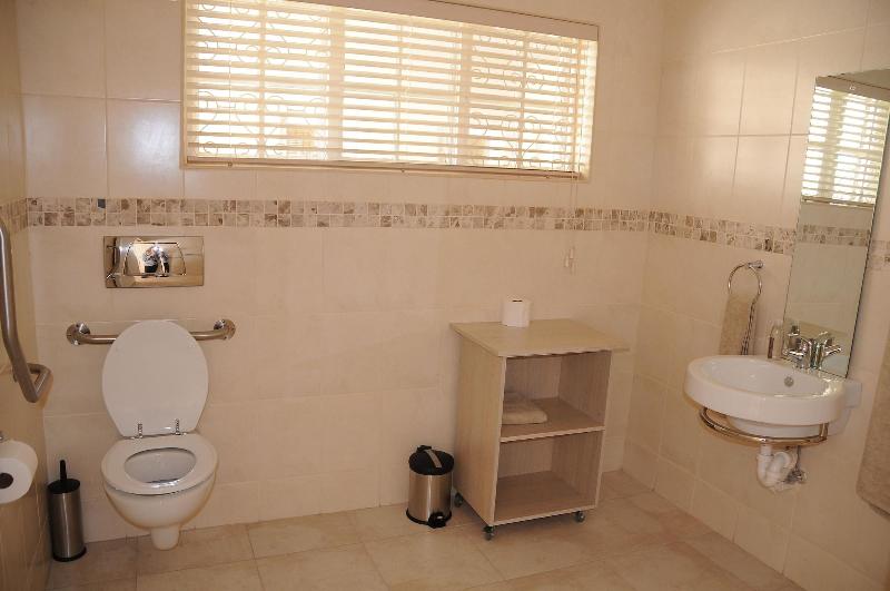 A&A Guesthouse image