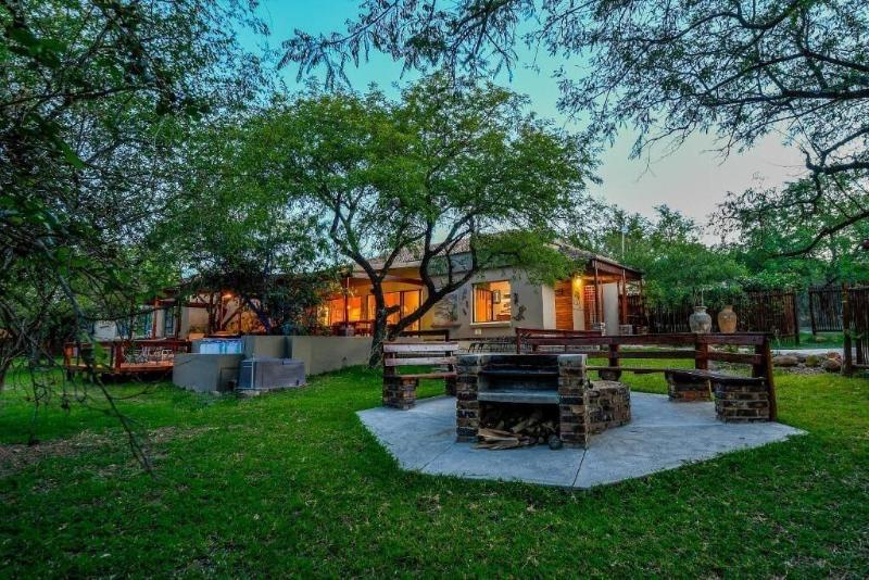Turaco Lodge image