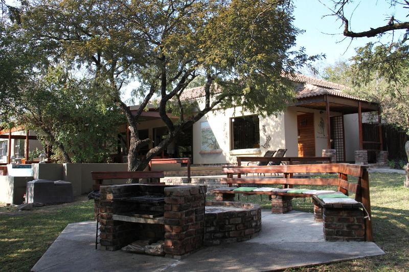 Turaco Lodge image