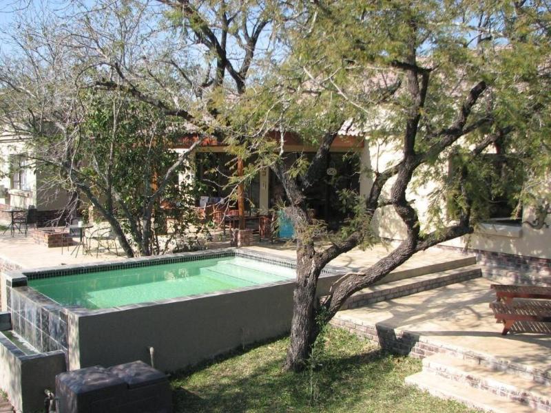 Turaco Lodge image