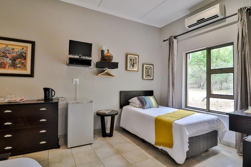 Turaco Lodge image