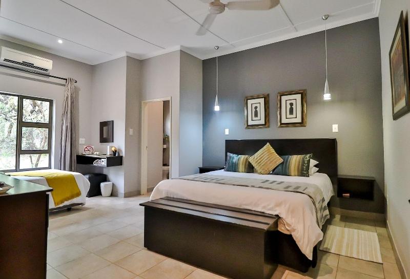 Turaco Lodge image