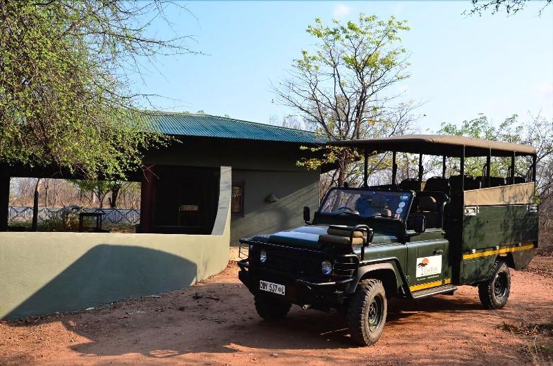 Tingala Lodge image
