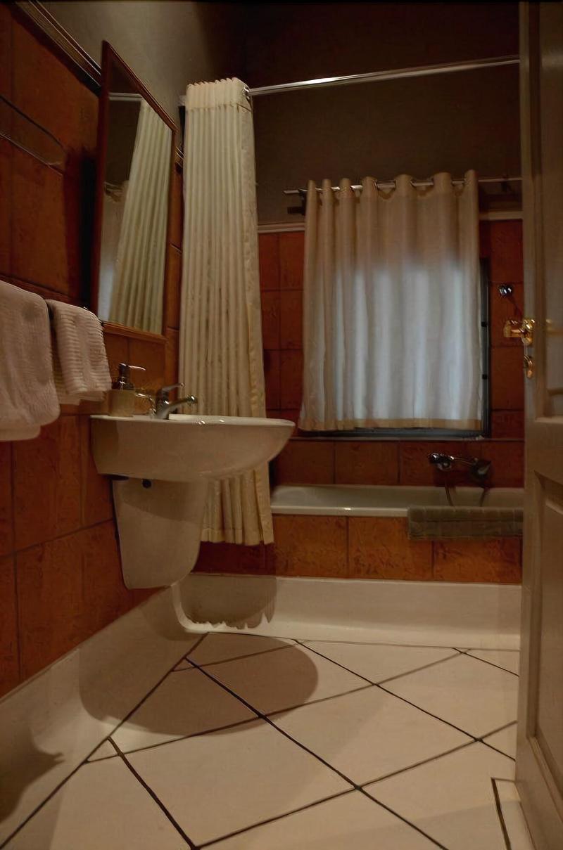 Tingala Lodge - Image 2