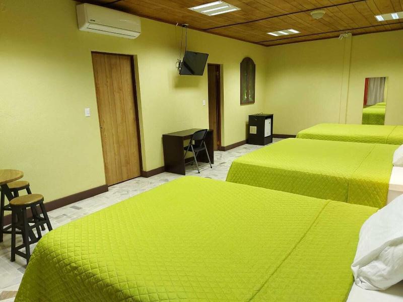 Kartagus Hotel image
