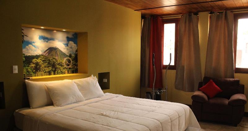 Kartagus Hotel image