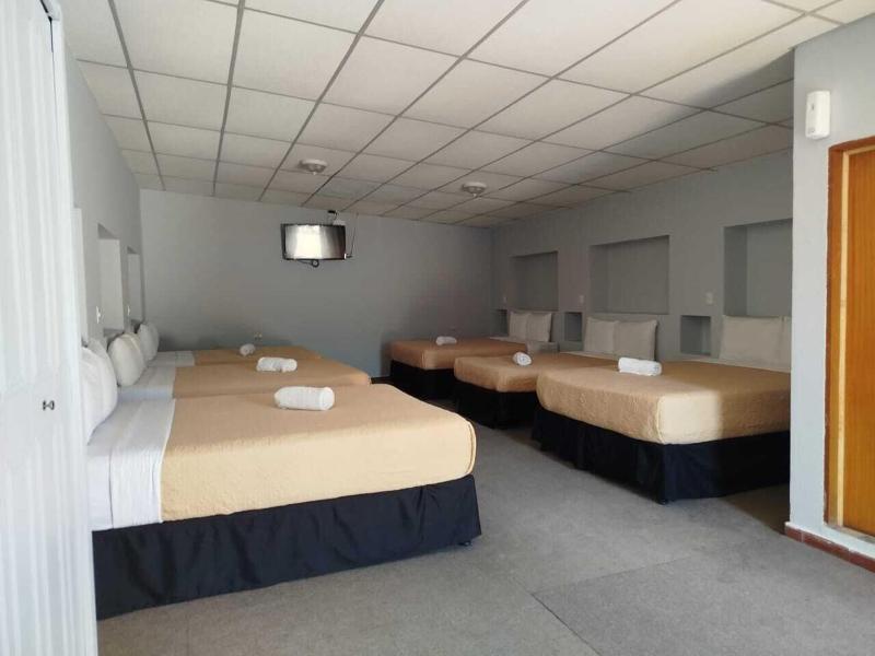 Kartagus Hotel image