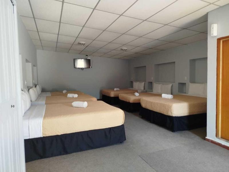 Kartagus Hotel image