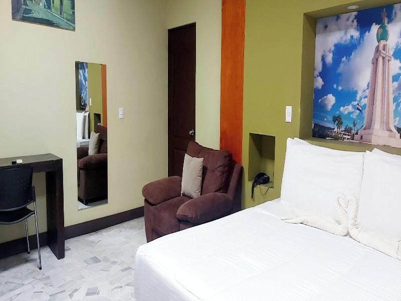 Kartagus Hotel image