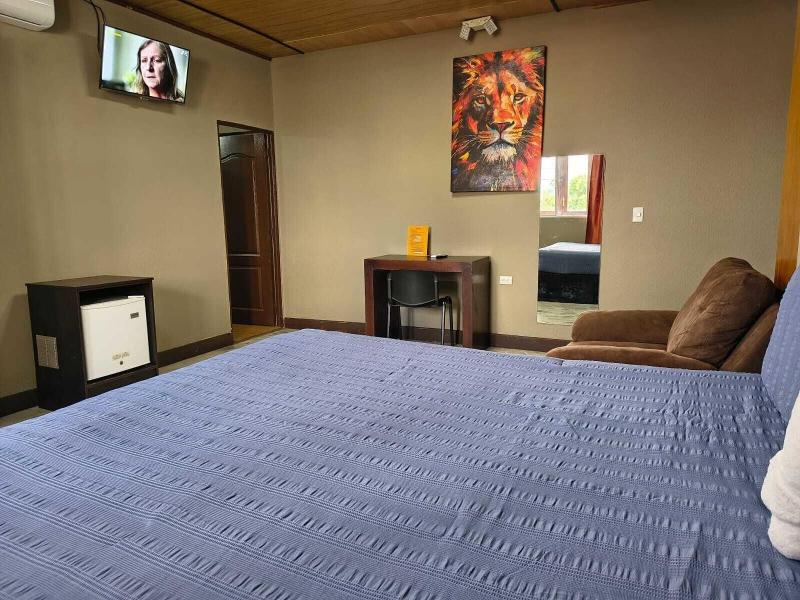 Kartagus Hotel image