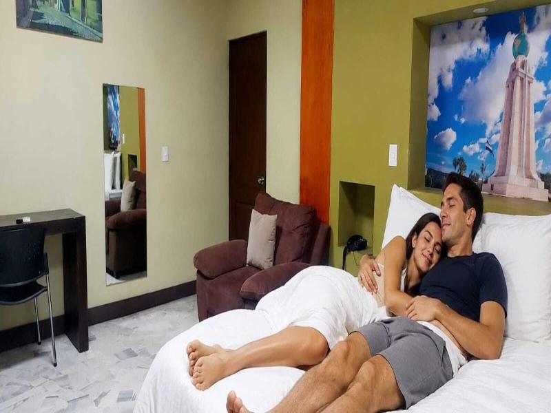 Kartagus Hotel image