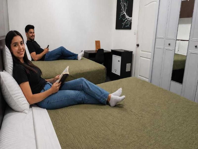 Kartagus Hotel image