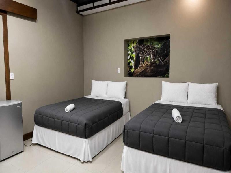 Kartagus Hotel image
