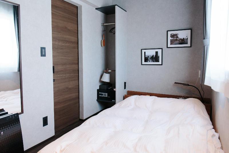 POTMUM - Hostel image