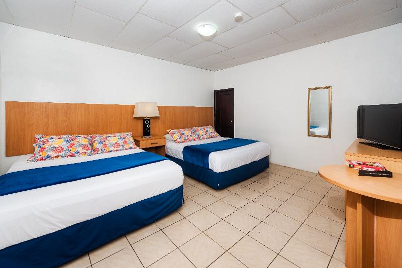 Hostal North Seymour image