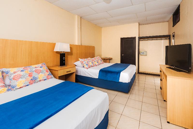 Hostal North Seymour image
