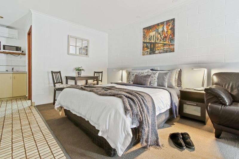 Sandbar Motel image