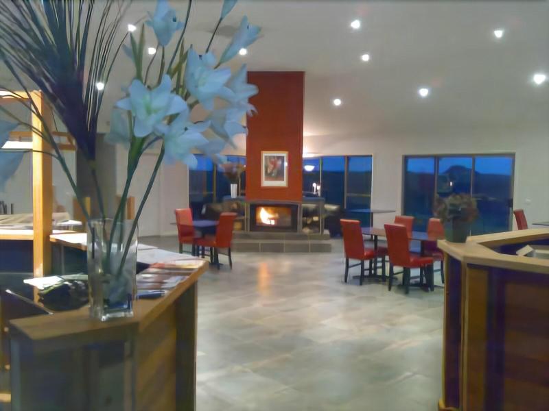Swan Lake Guest House image