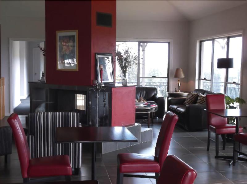 Swan Lake Guest House image