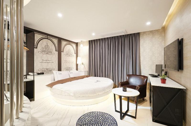 Hotel Boutique 9 Neungdong image