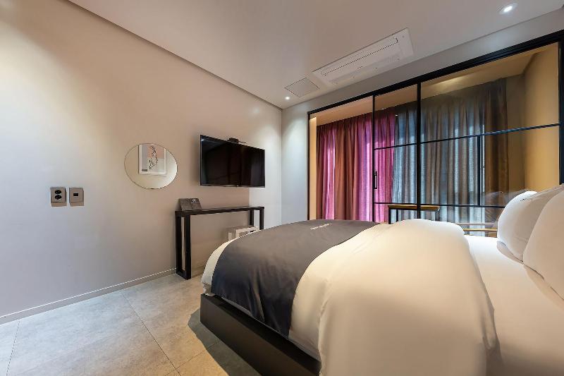 Day Nice Hotel image