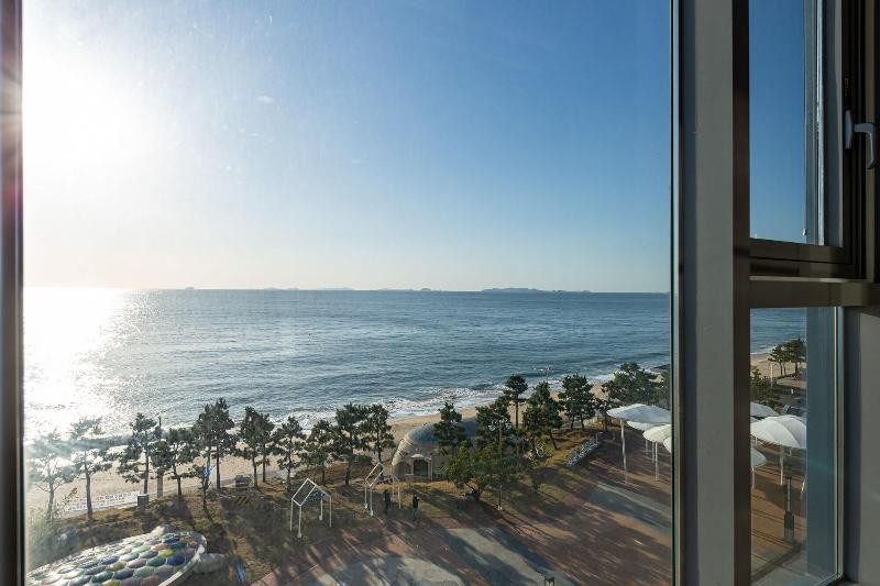 Day Nice Hotel image